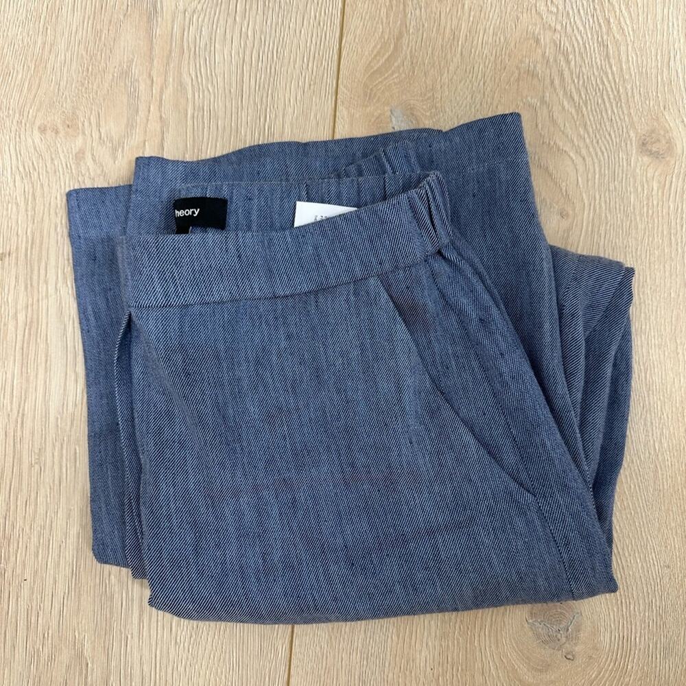 Theory Relaxed Pull-On Pant in Fluid Linen Size 0 Light Denim Blue - Picture 2 of 7
